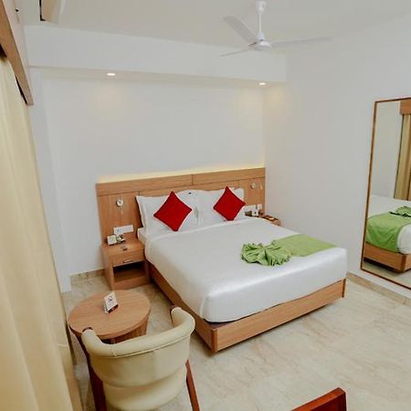 Kings Regency Kozhikode Zewnętrze zdjęcie